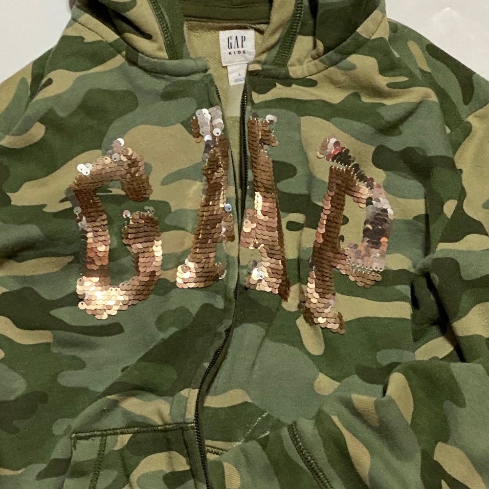 Zip up sweatshirt